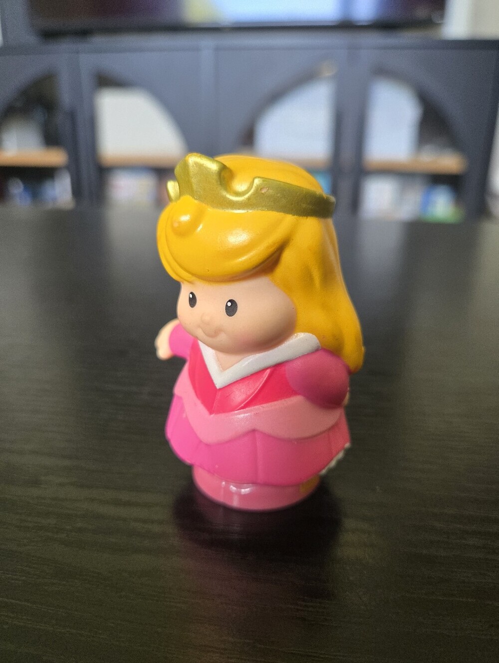 Fisher Price Little People Disney Princess Aurora 2012 Sleeping Beauty Talker